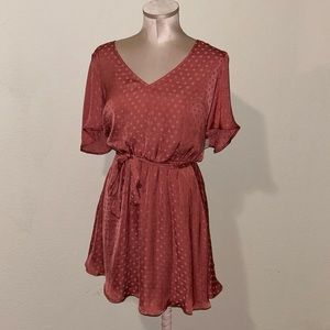 Show me your mumu Anastasia dress pink polka dots with waist tie & v neck NWT
